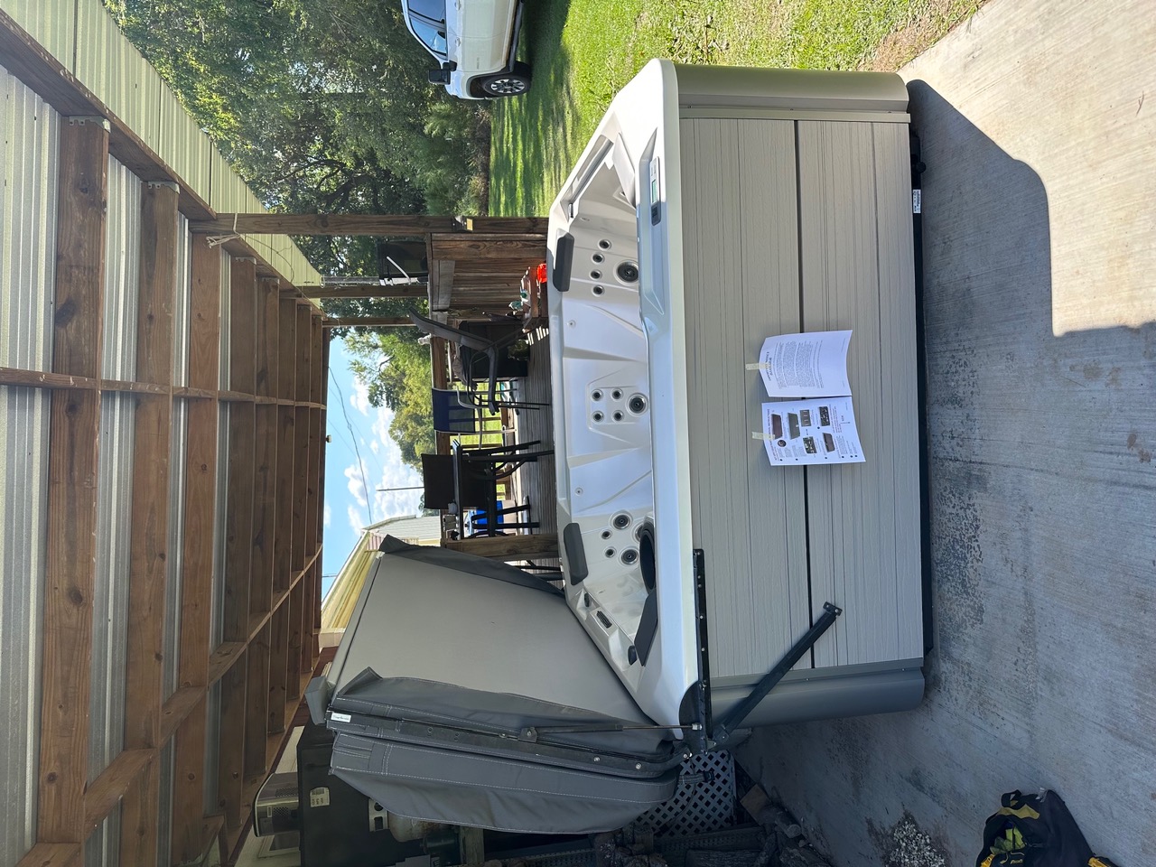 Hot tub delivered by East Texas Hot Tub Company to Bullard, Texas