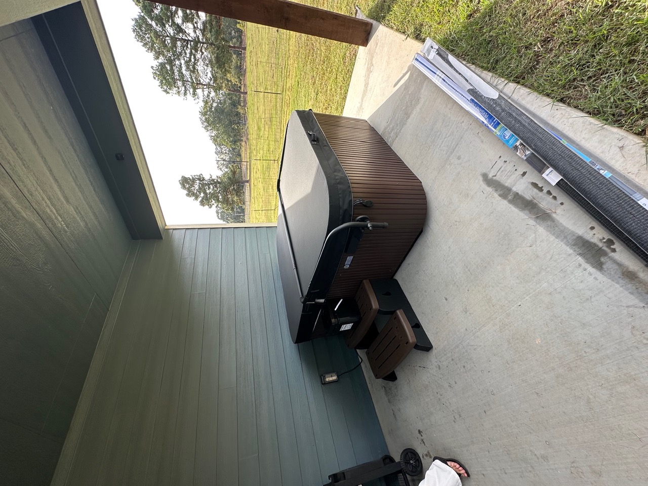 Hot tub delivered by East Texas Hot Tub Company to Gilmer, Texas