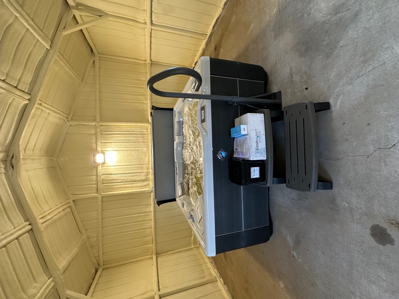 Hot tub delivered by East Texas Hot Tub Company to Jacksonville, Texas