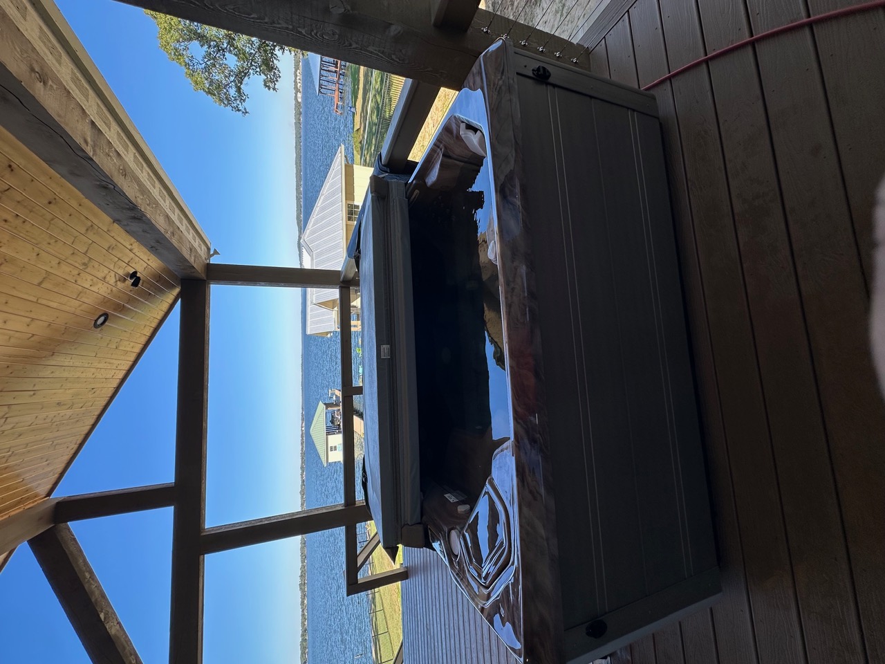 Hot tub delivered by East Texas Hot Tub Company to Frankston, Texas
