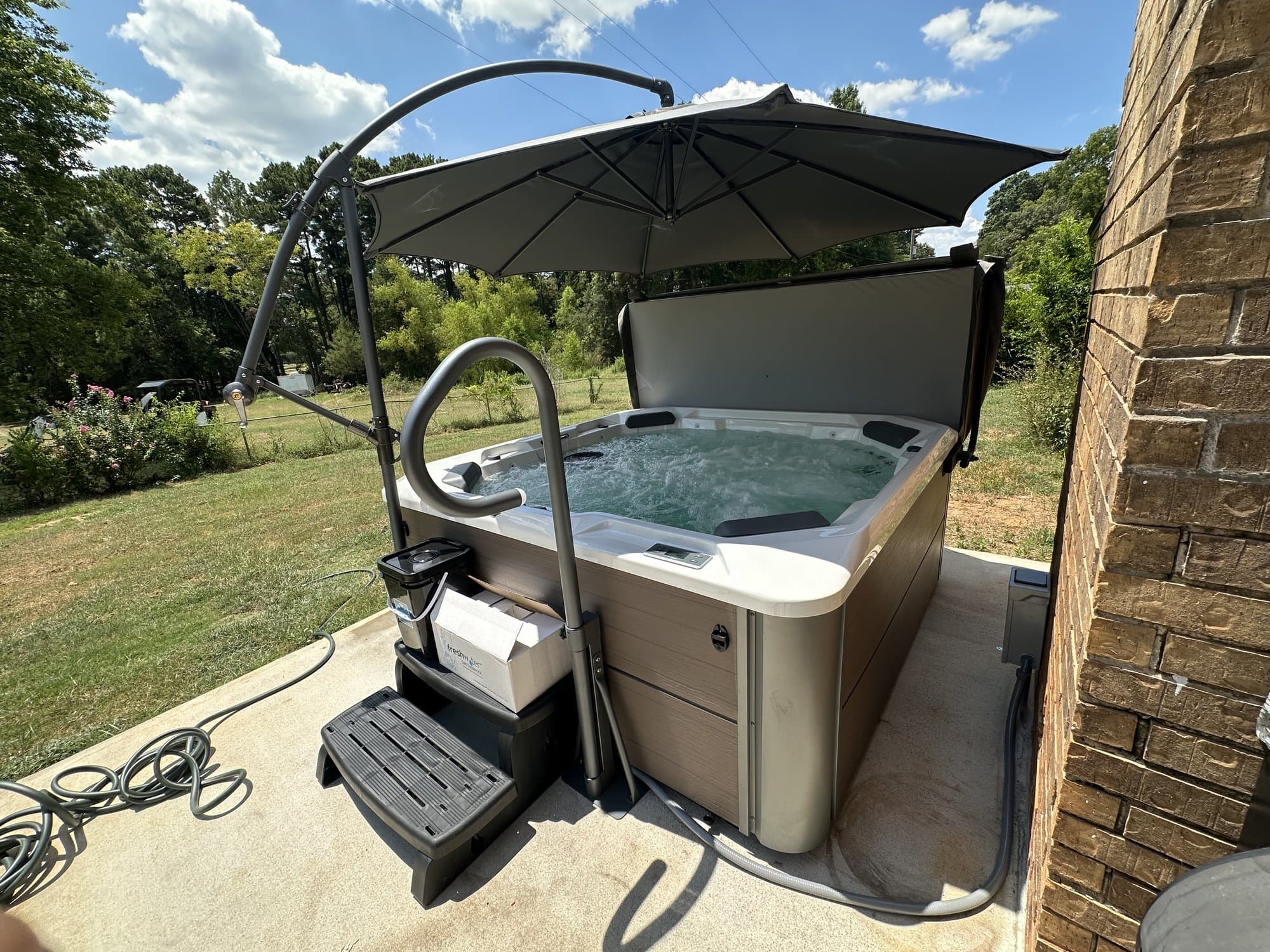 Hot tub delivered by East Texas Hot Tub Company to Longview, Texas